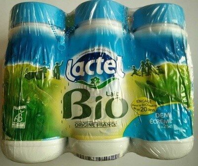 Lactel organic semi-skimmed UHT milk, 25ml pack